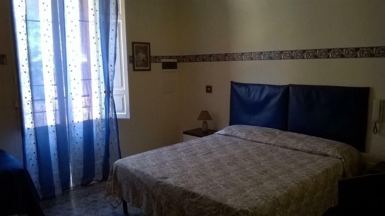 Casetta Al Centro Trapani Ngoại thất bức ảnh