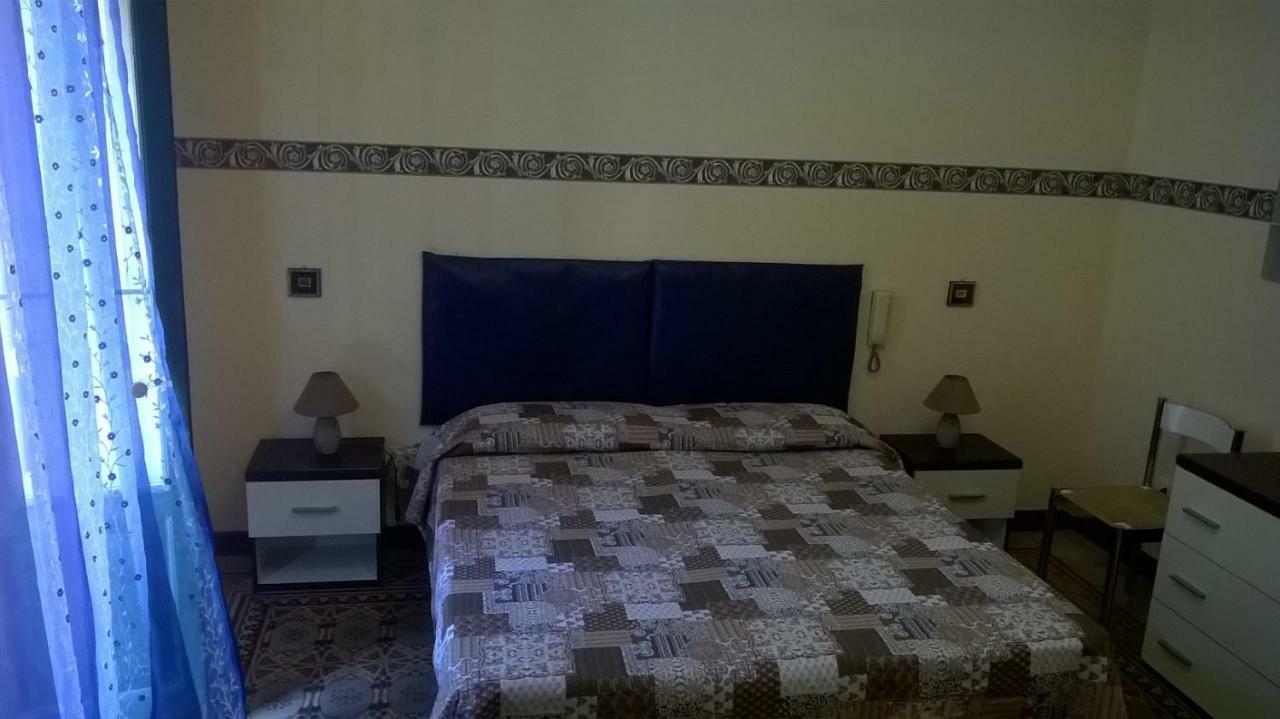 Casetta Al Centro Trapani Ngoại thất bức ảnh